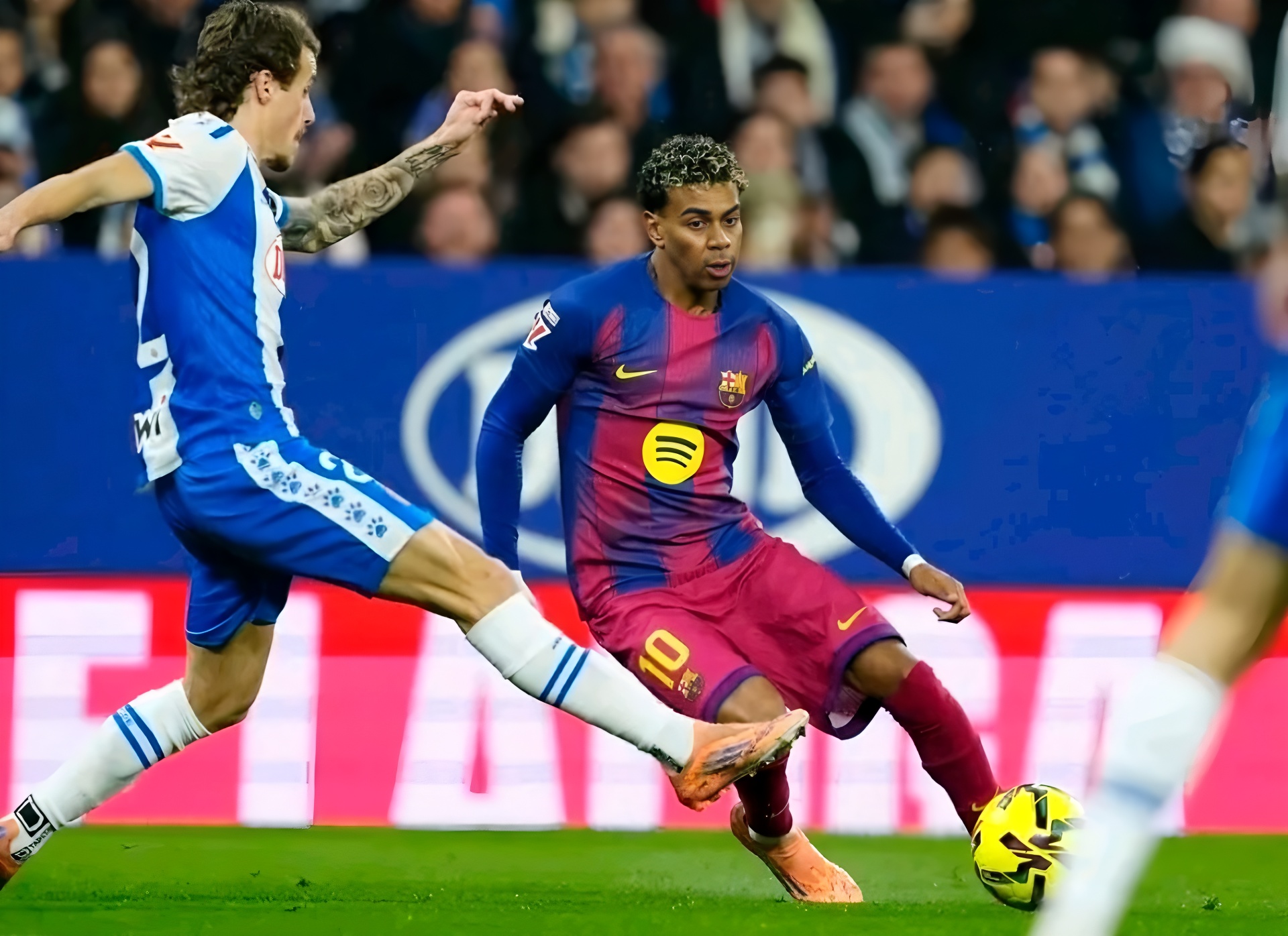 九游_塞维利亚战胜瓦伦西亚，西甲中游格局生变的简单介绍